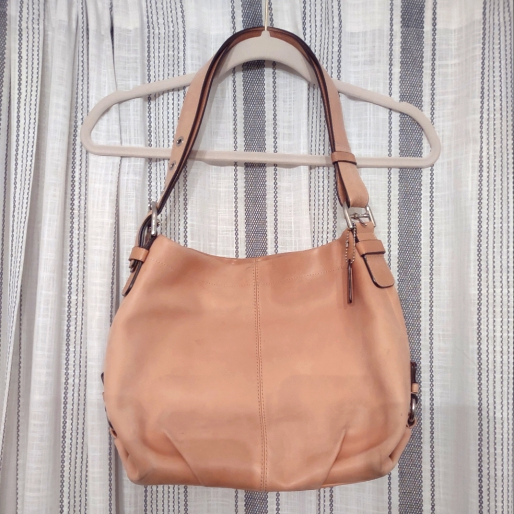 Coach Shoulder Bag - Picture 1 of 8